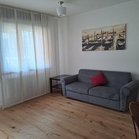 Appartamento Sangiuliano Местре Екстериор снимка